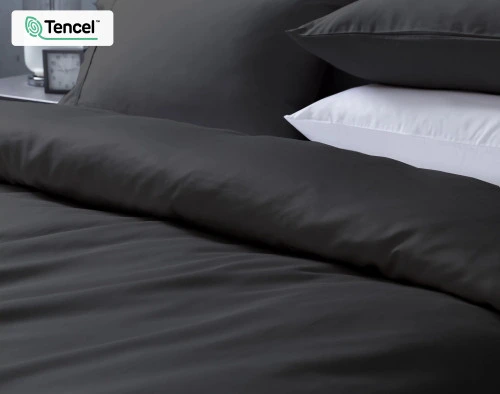 Folded top edge of our Eucalyptus Luxe TENCEL™ Lyocell Duvet Cover in Black Pearl to show its soft folded surface.