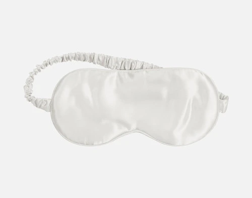 Close-up of our Silk Eye Mask in Snow against a white background.