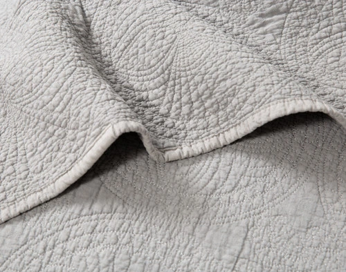 Close-up on the hemmed edge on our Elden Cotton Quilt Set.